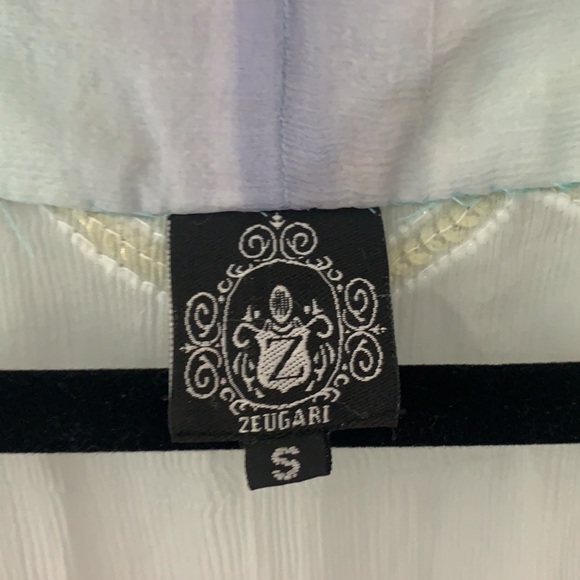 Zeugari cover up - Picture 3 of 5